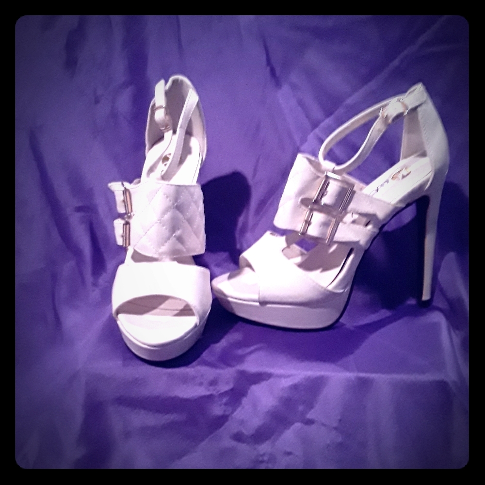 "Machi " Womans Platform Heels